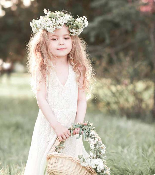 55 Easy Wedding Hairstyles For Little Girls