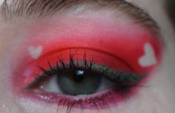 Lava red eyeshadow look