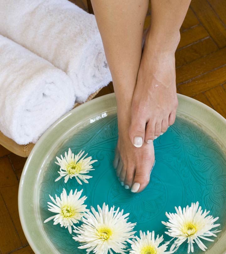 Listerine Foot Soak – Recipes And Tutorial For Soft Feet
