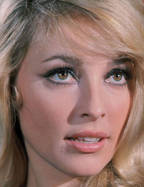 Sharon Tate long lashes 60s makeup